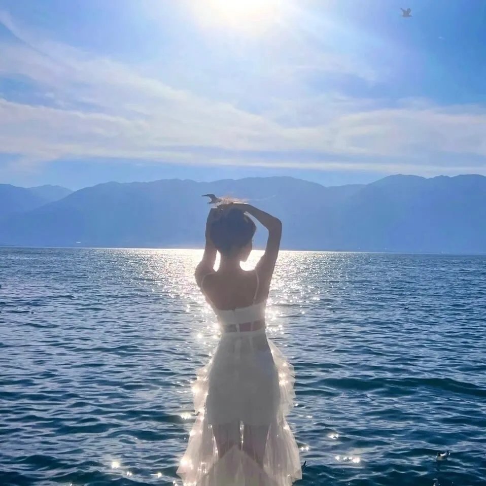 海边的女人